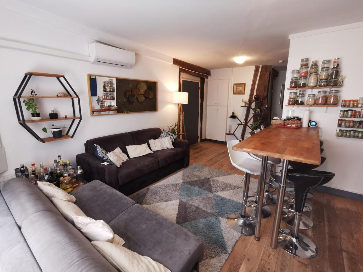 Central & Nice ! 3 Bedrooms, 2 Bathrooms Paris Bagian luar foto